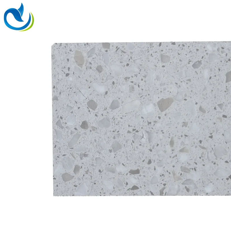 Solidne panele ścienne SPC o grubości 4 mm